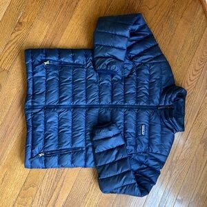 Patagonia light weight Navy Blue Puffer Coat